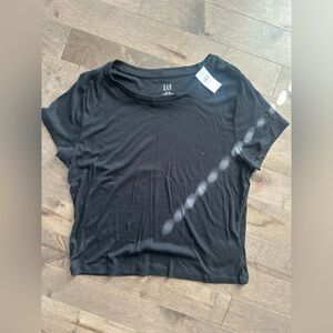 NWT GAP Ribbed Black Tee - size XL